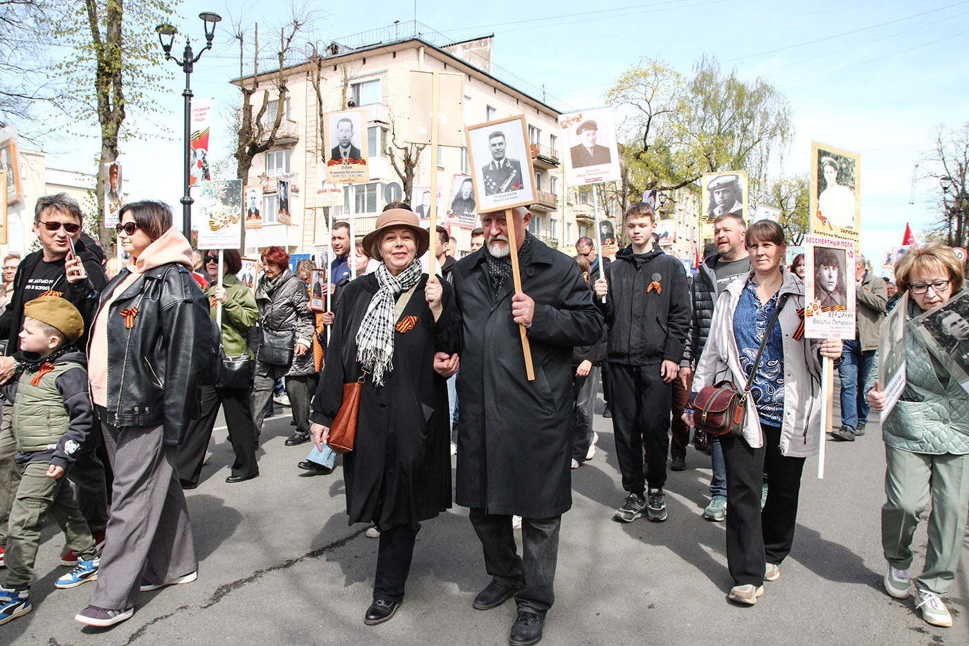 image_2_caption