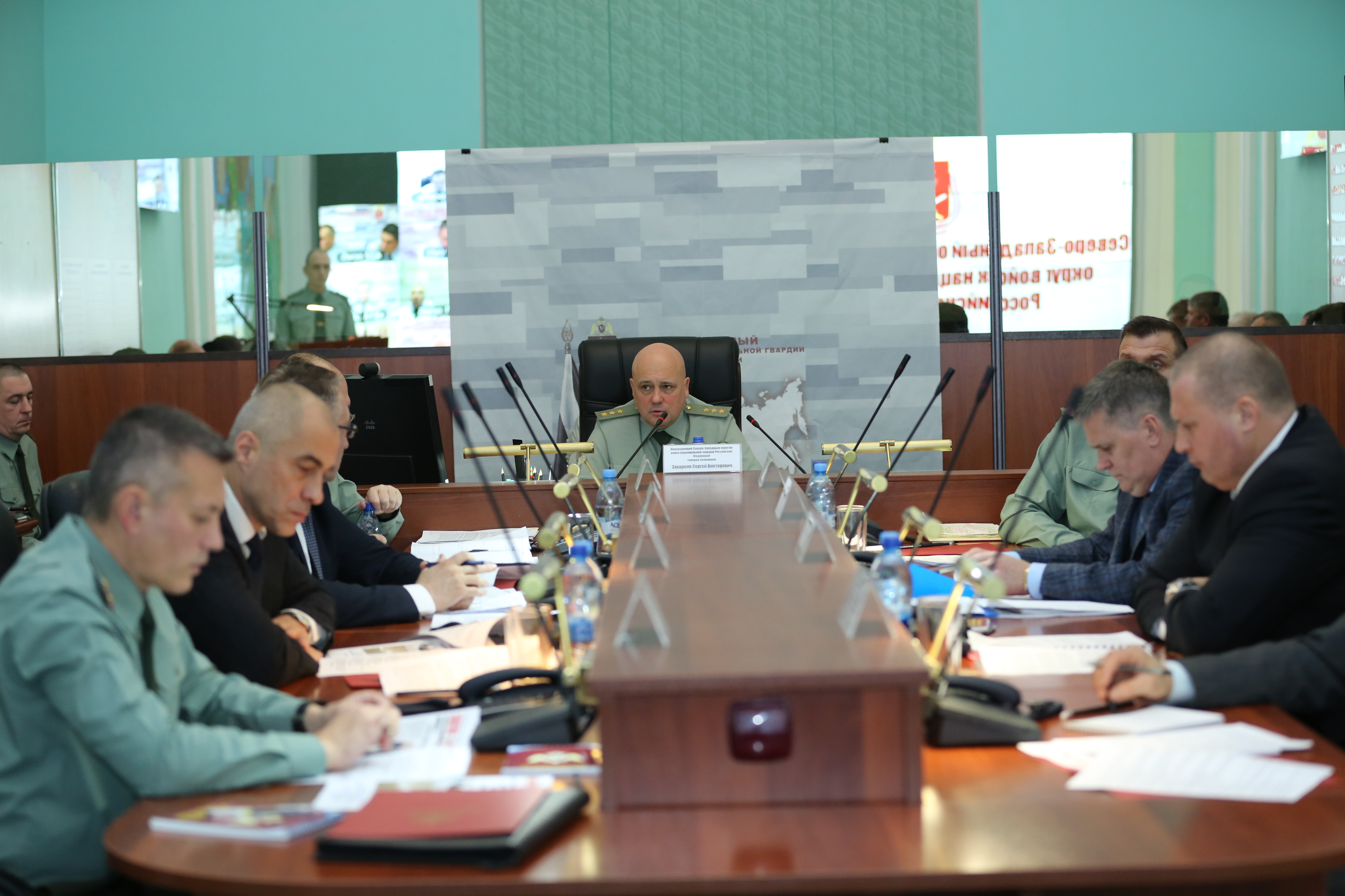 Руководитель ниц