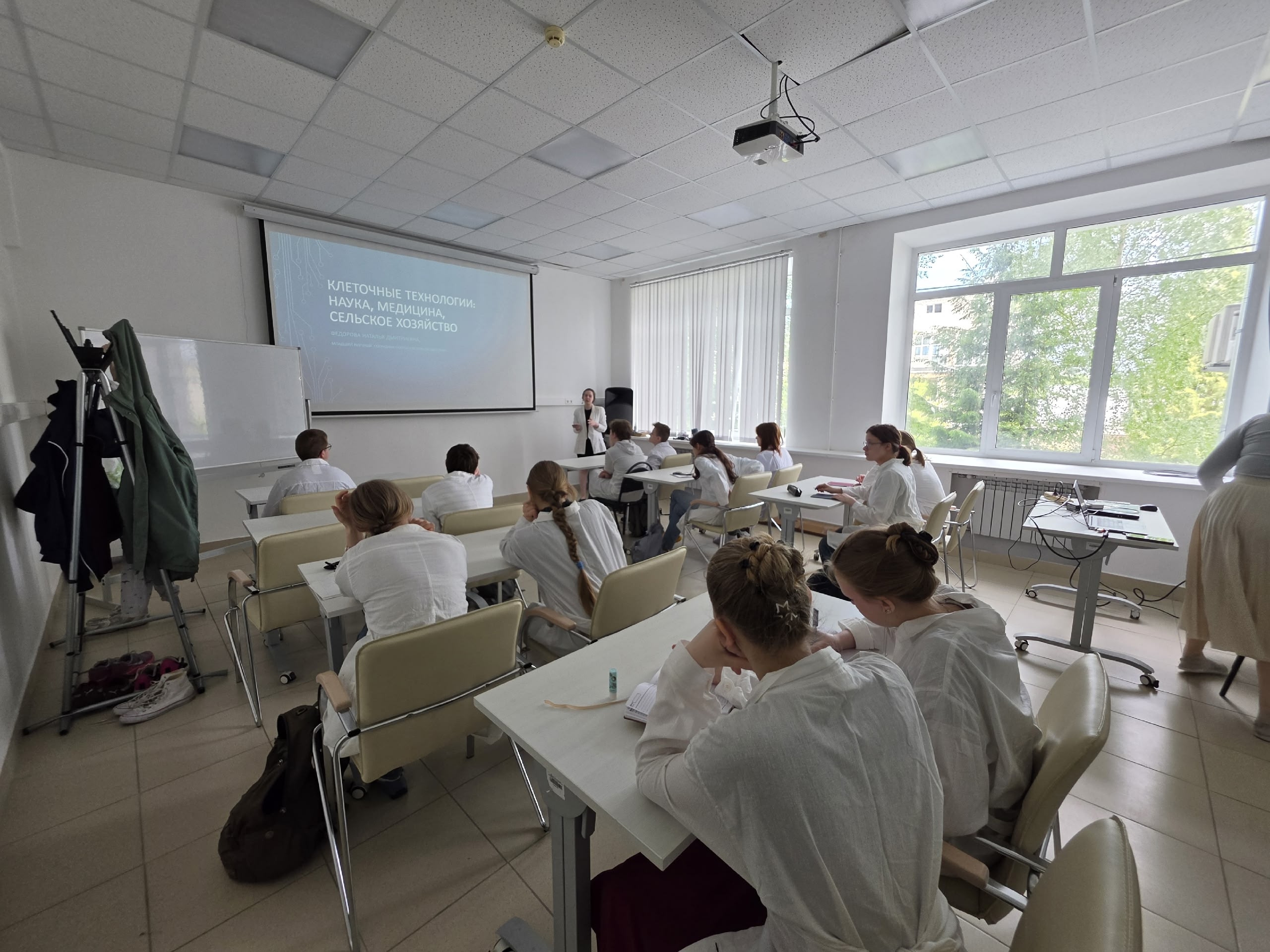 image_3_caption